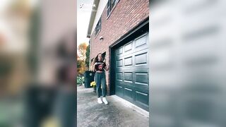 Sexy TikTok Girls: Jiggling. #1