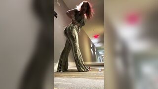 Sexy TikTok Girls: SHAKE SOME ASS!!! #4