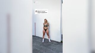 Sexy TikTok Girls: Ummm..... crush me mommy #3