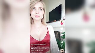 Sexy TikTok Girls: Don’t mind me replaying this clip over and over #4