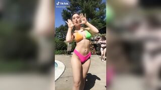 Sexy TikTok Girls: Colourful @skyewaarrrddd #3