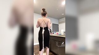 Sexy TikTok Girls: Uhhhh the shocker of the year! #4