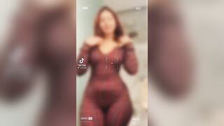 Sexy TikTok Girls: so thick #1