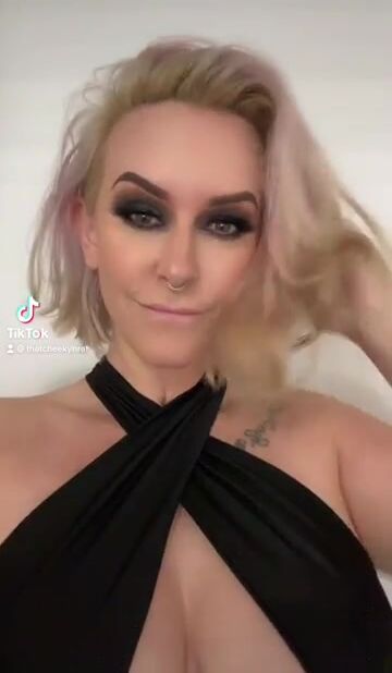 You have landed on milftok ????