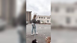 Sexy TikTok Girls: Don’t let it distract you from the fact that there’s a cat on a leash #2