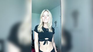 Sexy TikTok Girls: Midriff #3