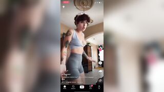 Sexy TikTok Girls: Tight yoga shorts #3
