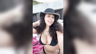 Sexy TikTok Girls: Fun Size #3