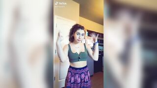 Sexy TikTok Girls: I like the beat.. @Erinaustiin #1