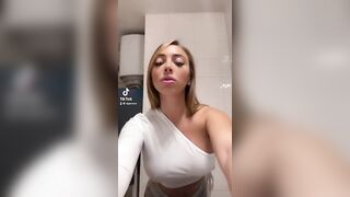 Sexy TikTok Girls: You like me from the back? #1