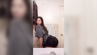 Sexy TikTok Girls: Sexy Latina shaking that ♥️♥️ #4