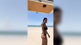 Sexy TikTok Girls: got big banks #4