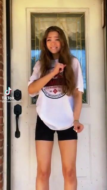 I wish she would turn around. You can see that cute little ass jiggle from the front. 18yr old.