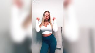 Sexy TikTok Girls: Got more than hips #1