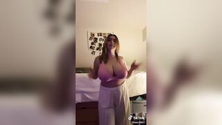 Sexy TikTok Girls: MILKERS #4
