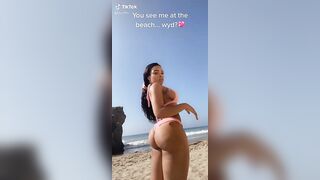 Sexy TikTok Girls: Got to love a bikini Wedgy #2