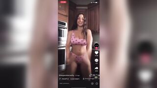 Sexy TikTok Girls: So much bouncing!! #4