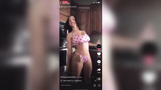 Sexy TikTok Girls: So much bouncing!! #2