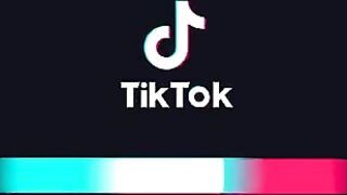 Sexy TikTok Girls: So much ass on 1 person #4