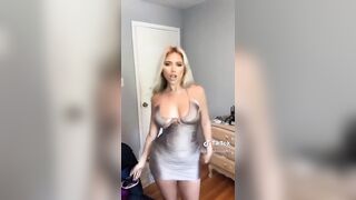 Sexy TikTok Girls: Jiggle front and back #4