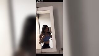 Sexy TikTok Girls: What a sideview #1