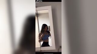 Sexy TikTok Girls: What a sideview #2