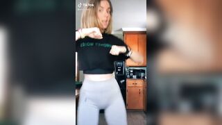 Sexy TikTok Girls: Jiggle at the end #2