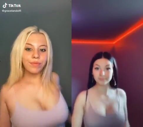 Busty bouncy duet