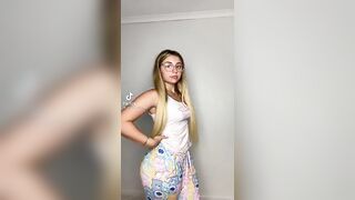 Sexy TikTok Girls: Lilith cavaliere makes pjs look so good #2