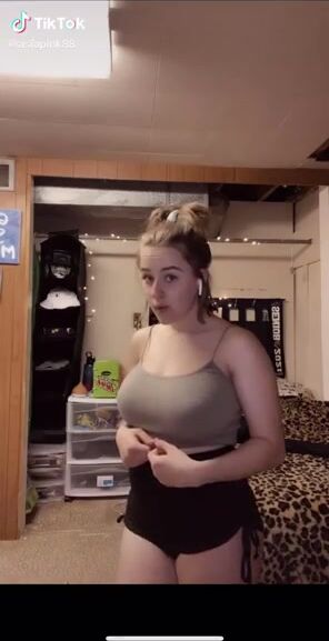 I just want her to POST MORE