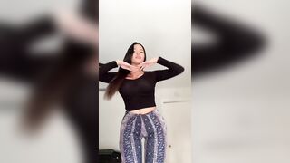 Sexy TikTok Girls: Your daily big bank #3