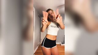 Sexy TikTok Girls: Crop top cutie #2