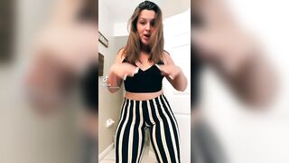 Sexy TikTok Girls: Perfect ass and bounce #2