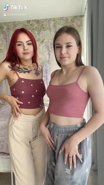 Well thay where just full on naked, not complaining tho