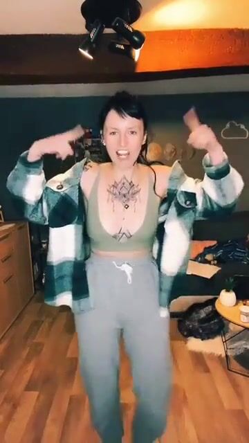 Theres another video next to this, but this one is better