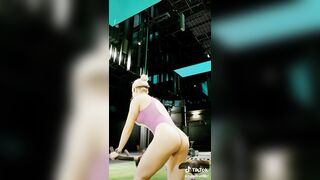 Tiktok Nipslips: I suddenly love cycling #3