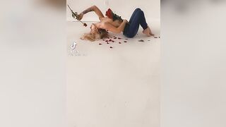 Tiktok Nipslips: Can see her nips #3