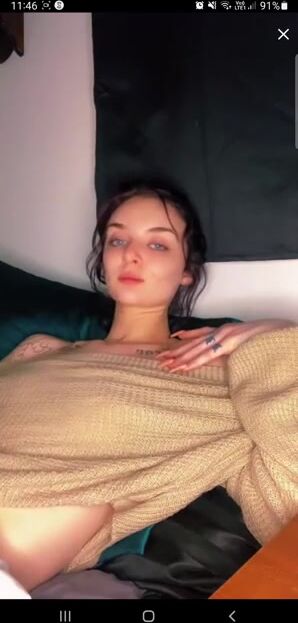 She use vibration in live