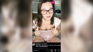 TikTok Hot Live: She’s just starting her live now!!! #2