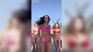 Hot TikTok: Tri-Kinis' #1