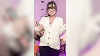 Hot TikTok: DONT'T JUDGE A BOOK BY ITS COVER #2