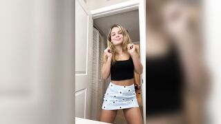 Hot TikTok: Thankful for the booty #3