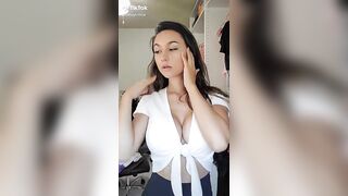 Hot TikTok: Cute top #1