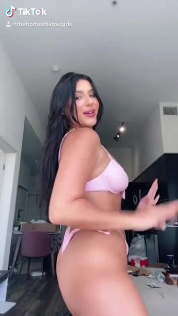 She's in love with the big booty bitches!