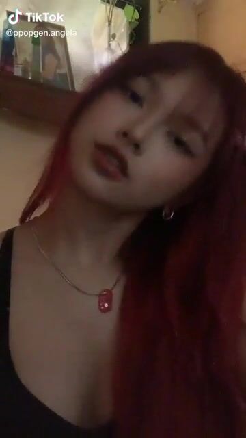 Sexy Asian Cutie ????