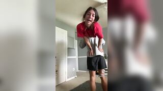 TikTok Feet: No type #4