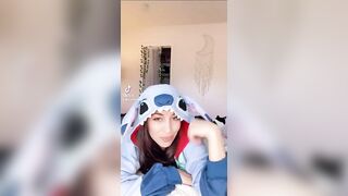 TikTok Feet: Bugs bunny #1