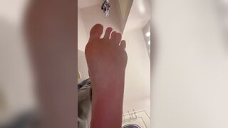 TikTok Feet: More of Amateur college girl IG @galzhy93 #4