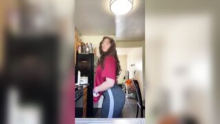 Sexy TikTok Girls: @dommulero ♥️♥️♥️♥️♥️♥️ that boooty #3