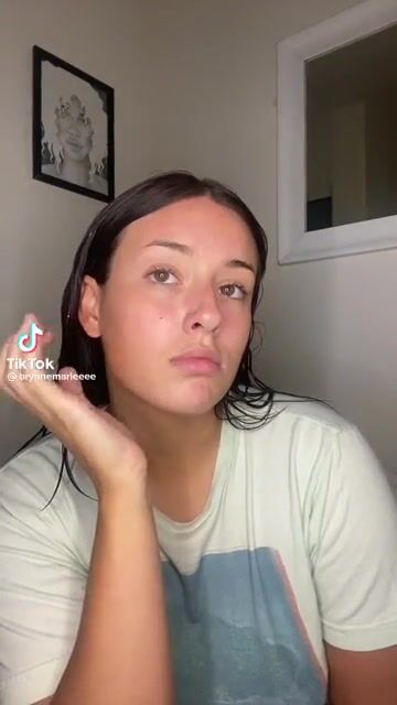 What colour was the spoon?